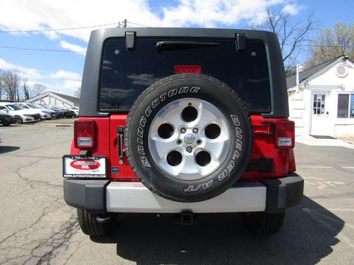 2014 Jeep Wrangler Unlimited Sahara