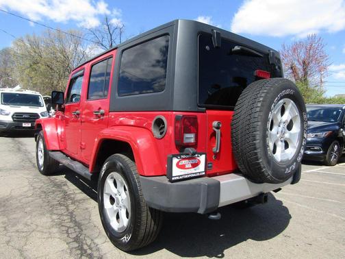 2014 Jeep Wrangler Unlimited Sahara