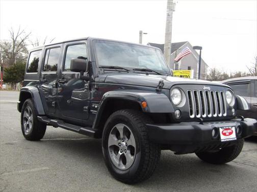 2017 Jeep Wrangler Unlimited Sahara