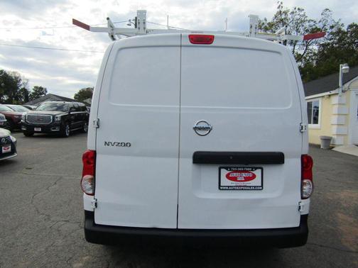 2019 Nissan NV200 S