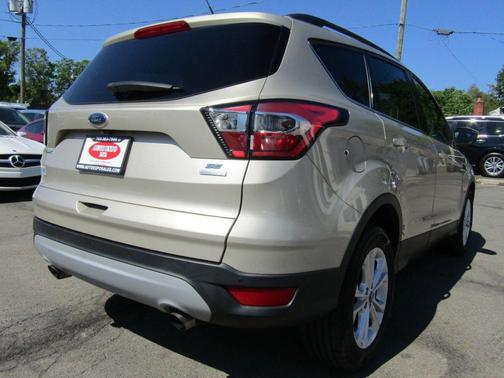 White Gold Metallic 2017 Ford Escape SE