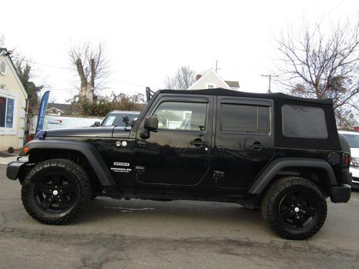 2010 Jeep Wrangler Unlimited Sport