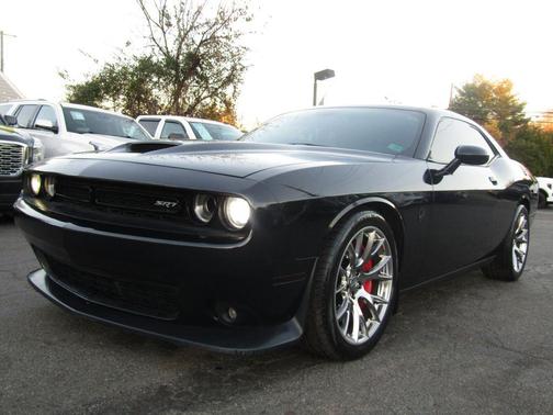 2015 Dodge Challenger SRT 392