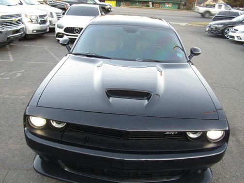 2015 Dodge Challenger SRT 392