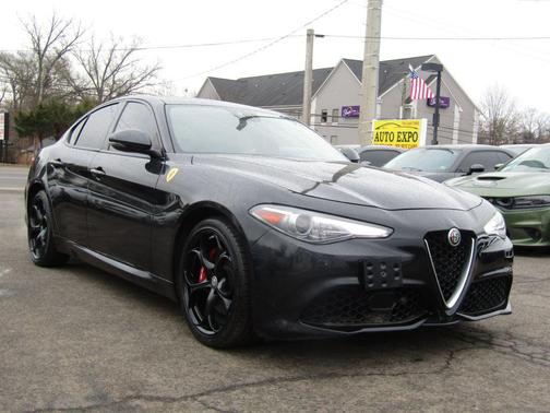 2019 Alfa Romeo Giulia Ti Sport
