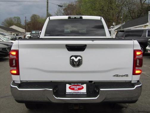 2021 RAM 2500 Tradesman Crew Cab 4x4 6'4' Box