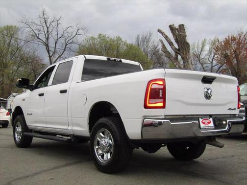 2021 RAM 2500 Tradesman Crew Cab 4x4 6'4' Box