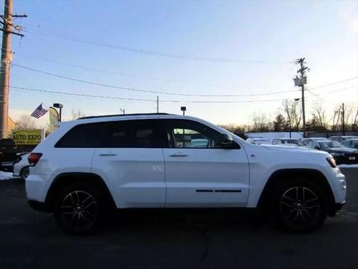 2017 Jeep Grand Cherokee Trailhawk