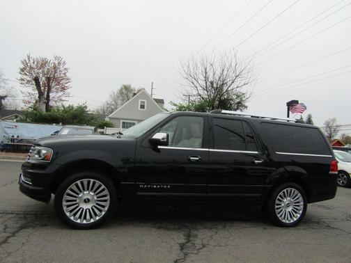 Black Velvet 2016 Lincoln Navigator Select