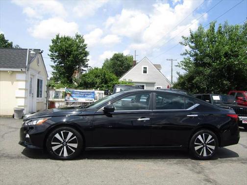 2021 Nissan Altima 2.5 SV
