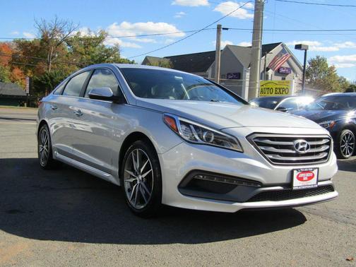 2015 Hyundai SONATA Sport 2.0T