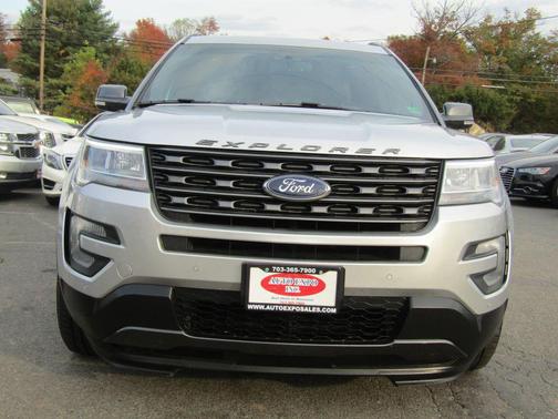 2017 Ford Explorer sport