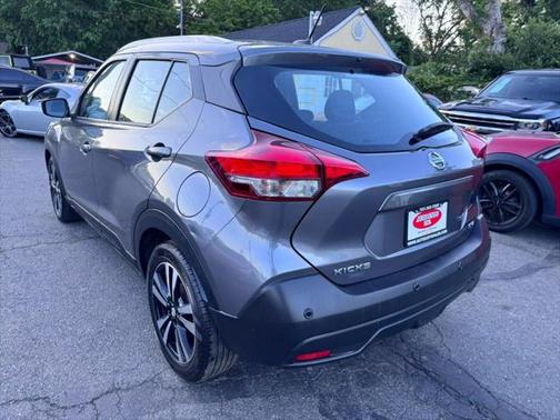 2020 Nissan Kicks SV