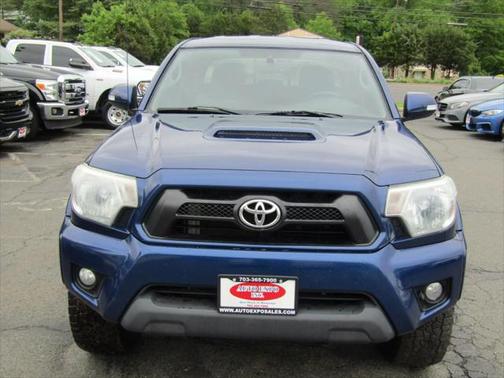 2015 Toyota Tacoma Base