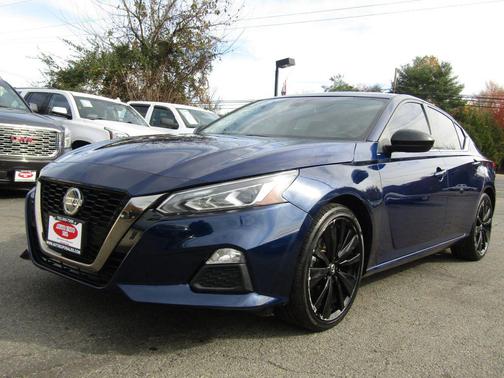 2021 Nissan Altima SR FWD