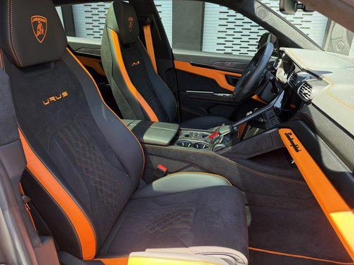 Gray 2023 Lamborghini Urus S
