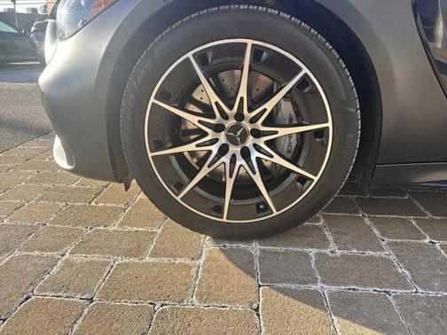 2025 Mercedes-Benz AMG CLE 53 4MATIC+