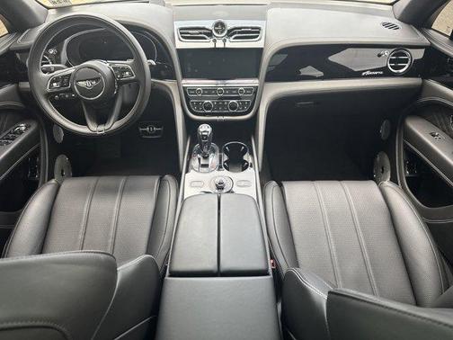 2023 Bentley Bentayga Azure