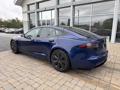 Deep Blue Metallic 2024 Tesla Model S Long Range