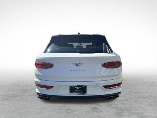 2022 Bentley Bentayga V8