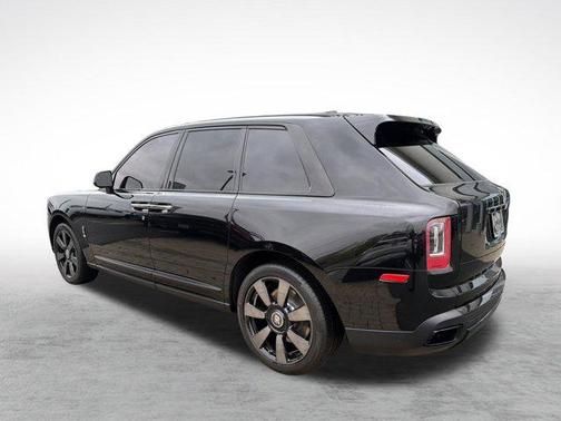Black Diamond 2023 Rolls-Royce Cullinan Sport Utility