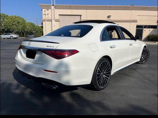 2022 Mercedes-Benz S-Class 4MATIC