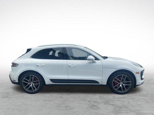 2024 Porsche Macan Base