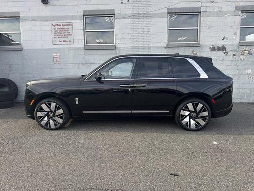 2025 Rolls-Royce Cullinan Sport Utility