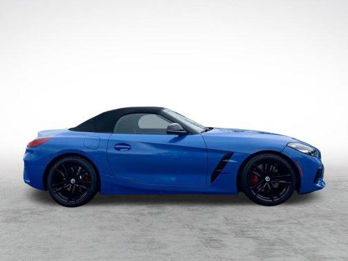 2022 BMW Z4 M40i