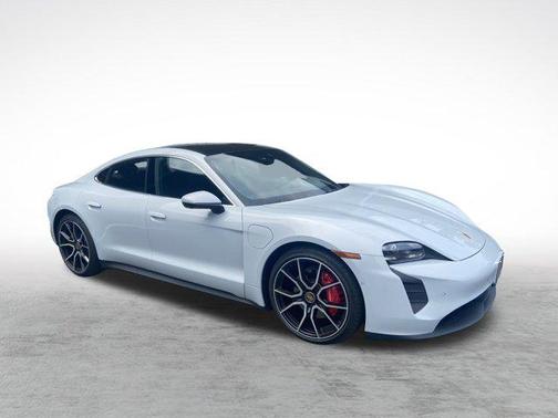 2024 Porsche Taycan 4S