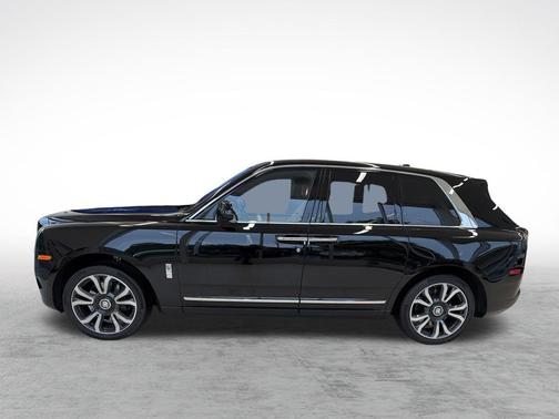 Black 2022 Rolls-Royce Cullinan Sport Utility