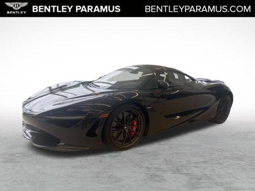 2024 McLaren 750S Coupe