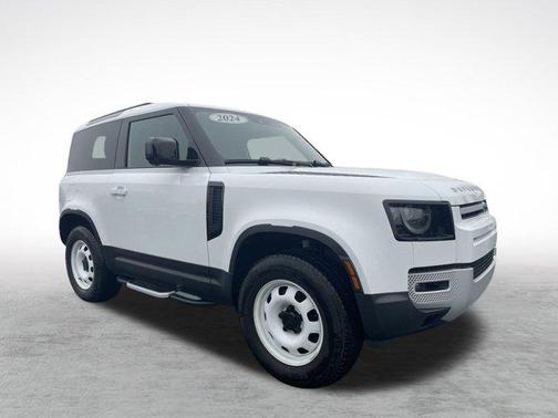 2024 Land Rover Defender 90 P300 S