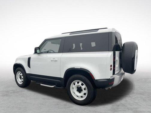 2024 Land Rover Defender 90 P300 S