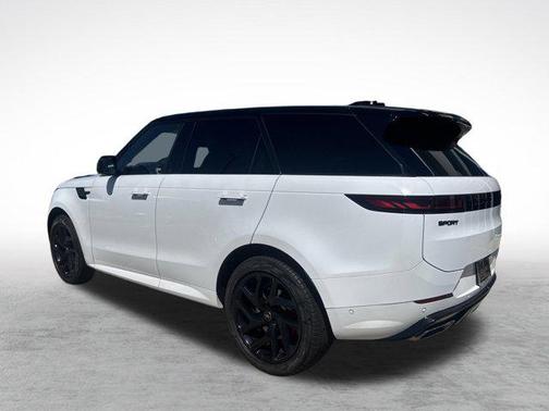 2024 Land Rover Range Rover Sport SE