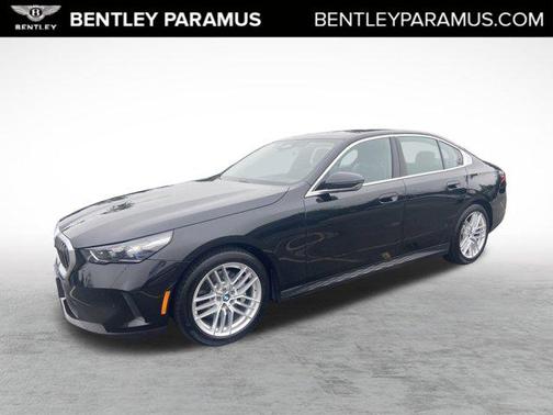 2024 BMW 530 i xDrive