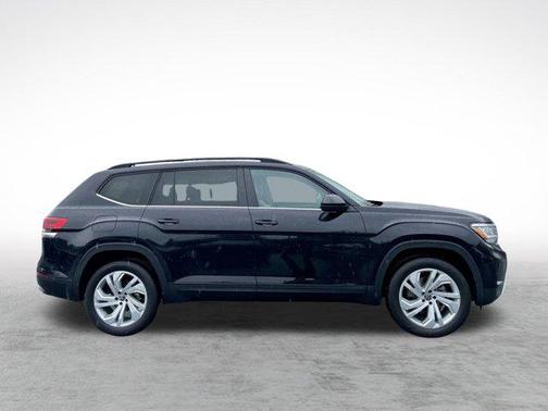 2021 Volkswagen Atlas 2.0T SE w/Technology 4MOTION