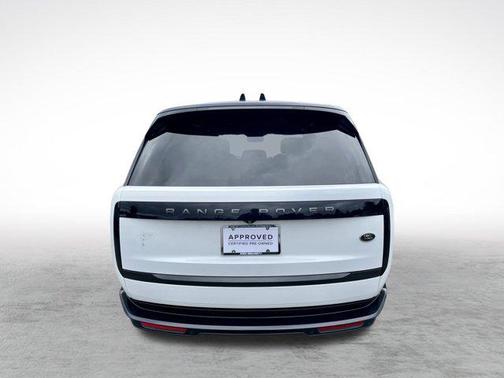 2023 Land Rover Range Rover P530 SE
