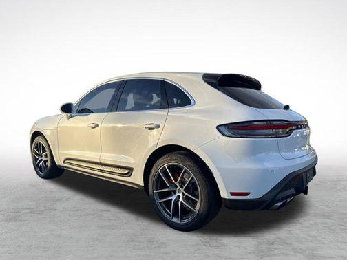 2022 Porsche Macan S