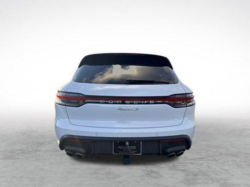 2022 Porsche Macan S