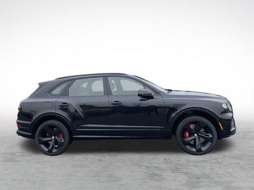 2022 Bentley Bentayga V8