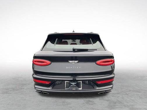 2022 Bentley Bentayga V8
