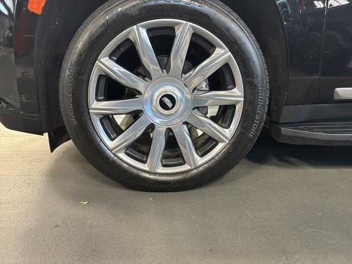 2023 Cadillac Escalade ESV Premium Luxury Platinum