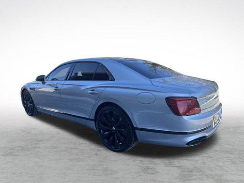 2022 Bentley Flying Spur Hybrid Base