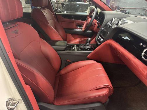 2020 Bentley Bentayga V8