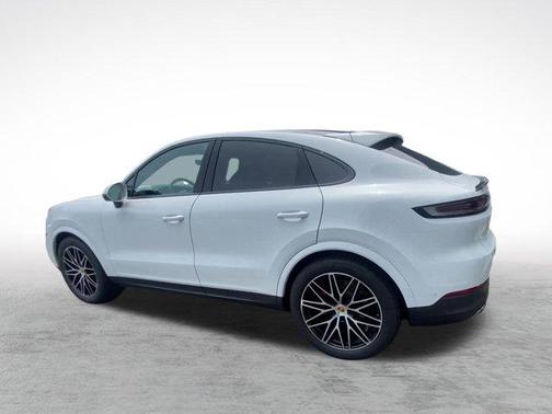 2024 Porsche Cayenne S
