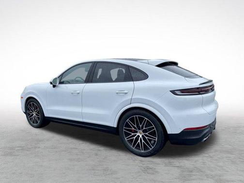 2024 Porsche Cayenne S