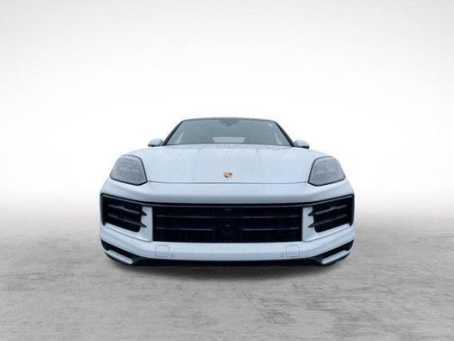2024 Porsche Cayenne S