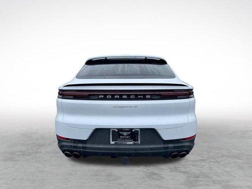 2024 Porsche Cayenne S