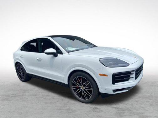 2024 Porsche Cayenne S